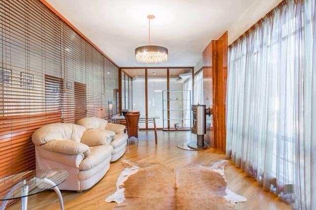 Вилла с видом на море в Юрмале на первой линии.